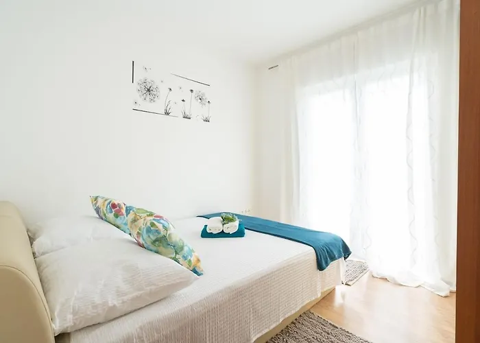 Apartamento Sea View Neo Star Kaštela